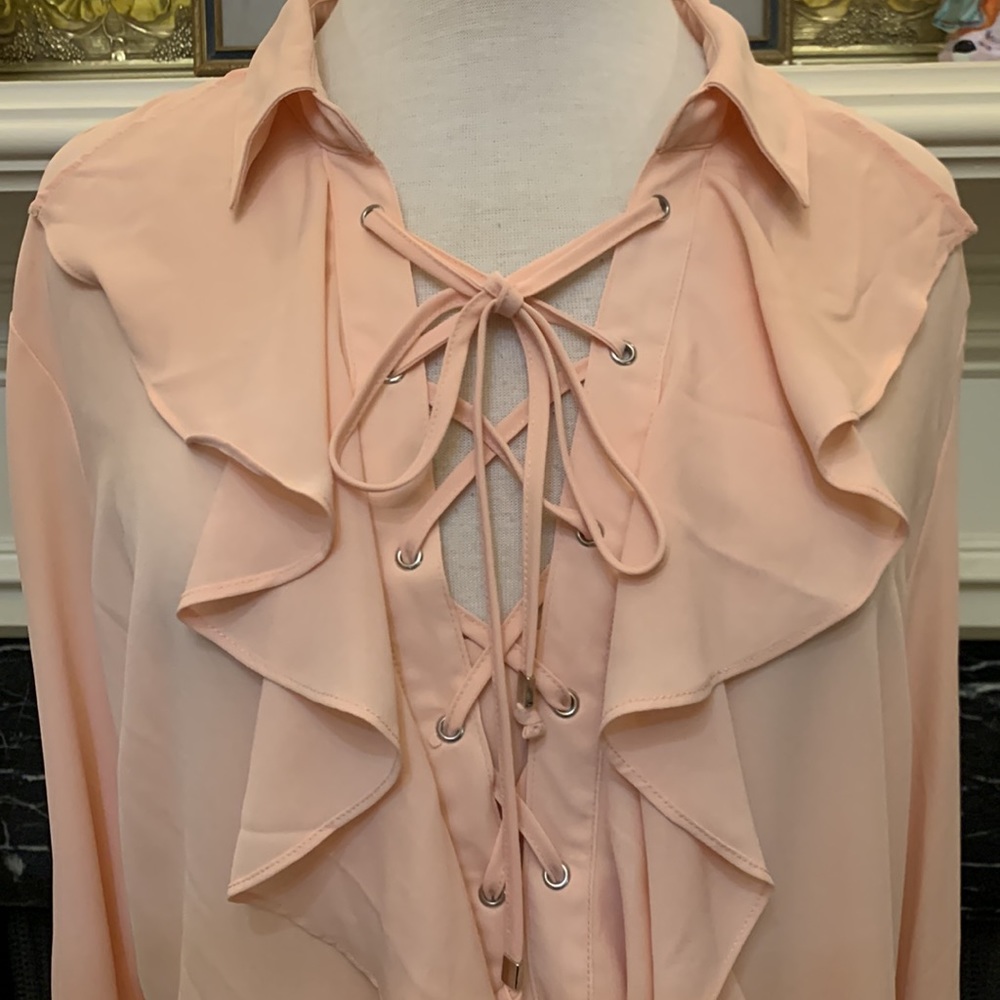 NWT “NY&C” pink chiffon pirate style blouse - Picture 3 of 7